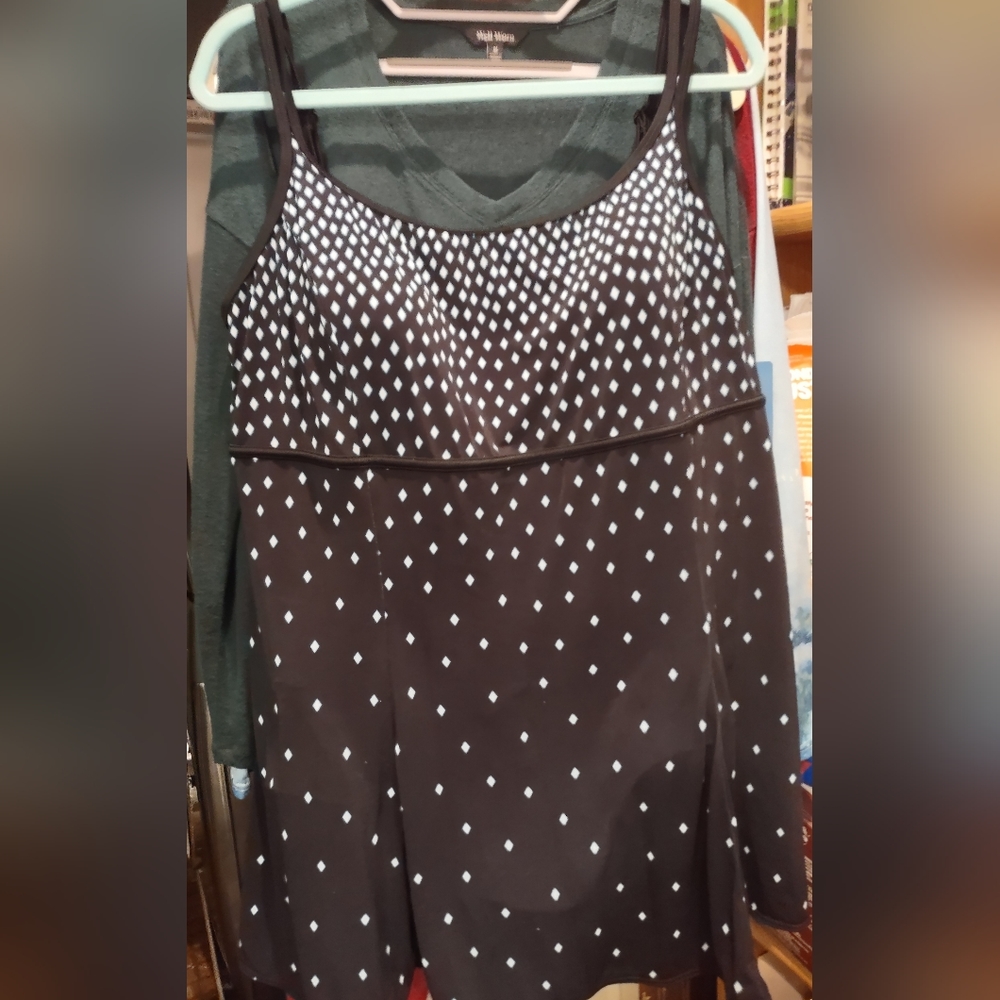 Great Lengths Women's Swimdress Size 20, Black with Blue & White Diamond Pattern